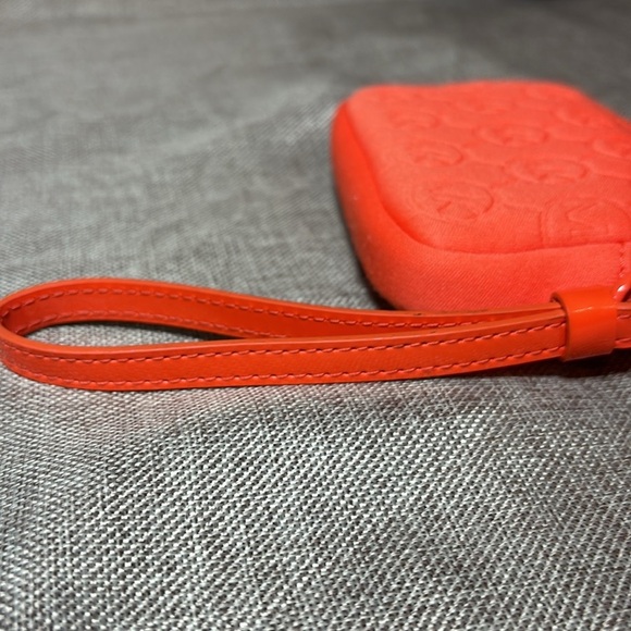 Michael Kors Logo Electronic Neoprene Coin Pouch Wristlet - Picture 11 of 12